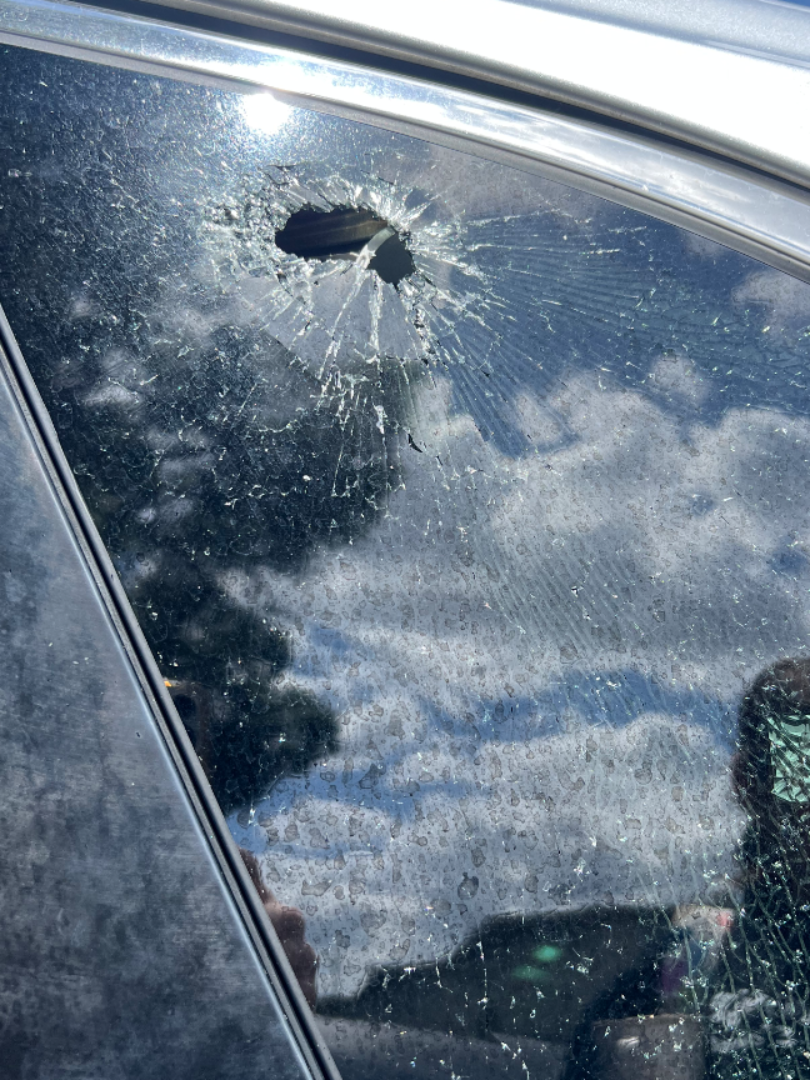 Help Devans car repair due to car thief damage