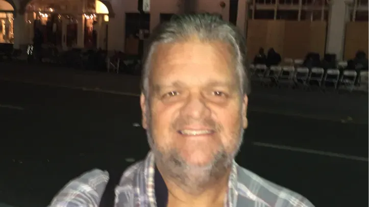www.givesendgo.com
